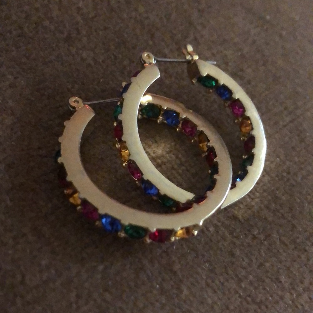 🌈Rainbow Austrian Crystal Outlined Loop Costume Earrings- 705 $12 or 🎉